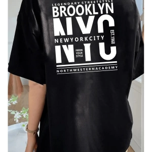 Unisex Brooklyn Rahat Kesim T-shirt