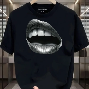 UNİSEX Carzy Lips T-shirt