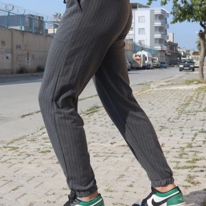 Unisex Çizgili Bel ve Paçası Lastikli Eşofman Altı
