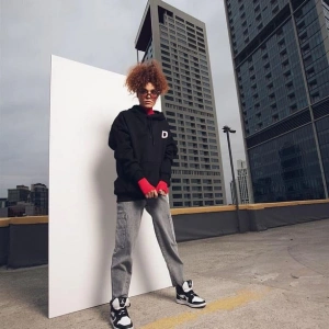 Unisex D Harfli Siyah Sweatshirt Siyah