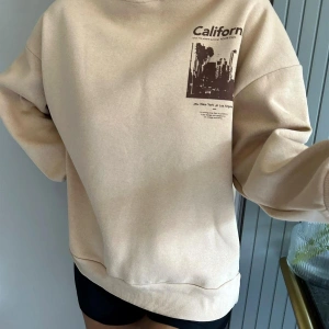 Unisex Erkek/Kadın Calıfornia Renkli Özel Baskılı Oversize Kapüşonlu Sweatshirt Bej