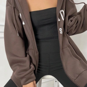 Unisex Kahverengi Newyork Baskılı Oversize Hırka newyork2022 Kahverengi