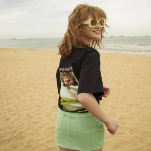 Unisex Love Is Love Tshirt Siyah