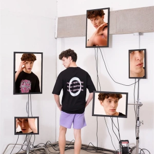 Unisex Money Temptation Siyah Tshirt