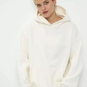 Unisex Moves With Love Sweatshirt Beyaz