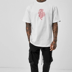 Unisex Oversize Dragon Baskılı Beyaz Tshirt