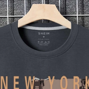 Unisex Oversize Kalıp Bina Ve Slogan Grafiği Düşük Omuz Harajuku Style