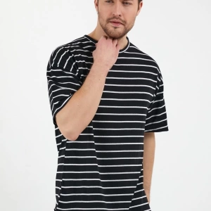 Unisex Siyah Beyaz Çizgili Oversize Tshirt