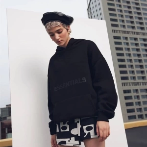 Unisex Siyah Essentials Sweatshirt Siyah