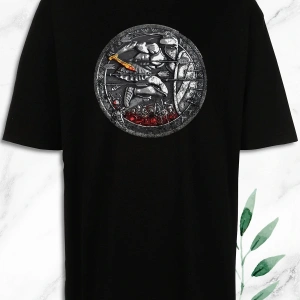 Unisex Siyah Oversize Mitoloji Savaşçı Figürü Baskılı Tişört