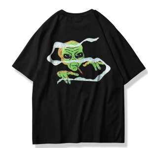 Unisex Smoking Alien Tshirt Siyah