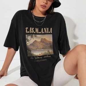 Unisex Tasmania Baskılı T-shirt