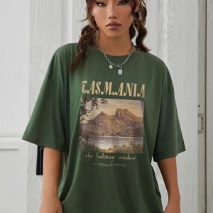 Unisex Tasmania Baskılı T-shirt