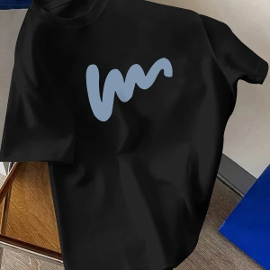 Unisex W Baskılı Tasarım