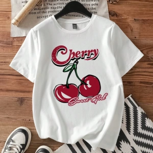 Veykashi Büyük Beden Kadın Rahat Minimalist Fiyonk Grafik Yuvarlak Yaka Bol Kısa Kollu Tişört