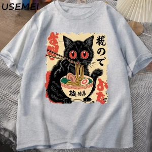 Vintage Japon Siyah Kedi Ramen T Shirt Sevimli Grafik Tee Komik Kedi Yeme Ramen T-Shirt Baskı 2828