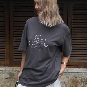 Vintage Loose Kişilik Sokak Grafik Baskılı Yuvarlak Yaka Kısa Kollu Tişört