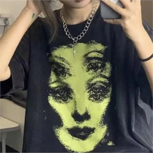 Wed Harajuku Grunge Green Face Unisex T-shirt