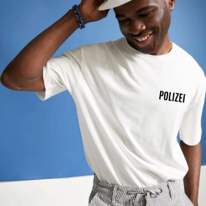 Wed Unrıvaled Erkek Beyaz Renk Oversize Polızeı Baskılı T-shirt