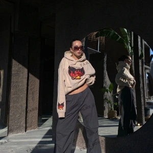 Y2K Unisex Love Is Evil Sweatshirt Hoodie KOD 1934