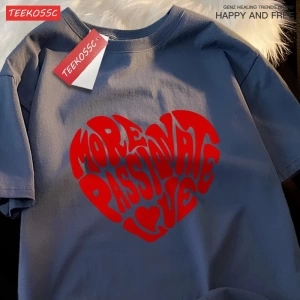 Y2k Vintage Tişört Tee Daha tutkulu aşk baskı
