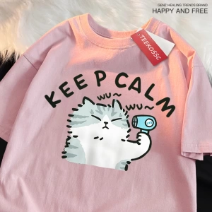 Y2k Vintage Tişört Tee Eğlenceli Kedi Saç Kurutma Makinesi Kullanarak Japon Tarzı