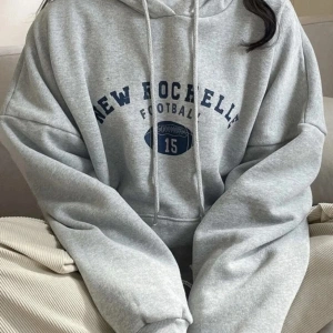 Yasolin----Kadın Gri New Rochelle Baskılı Kapüşonlu Oversize Sweatshirt