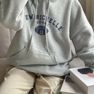 Yasolin----Kadın Gri New Rochelle Baskılı Kapüşonlu Oversize Sweatshirt