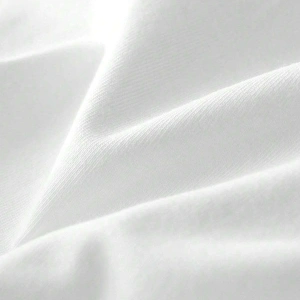 Yıldız Grafikli Yuvarlak Yaka Kısa Kollu Tişört