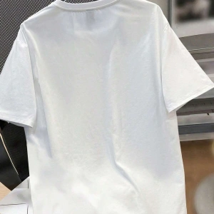 Yıldız Grafikli Yuvarlak Yaka Kısa Kollu Tişört