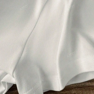 Yıldız Grafikli Yuvarlak Yaka Kısa Kollu Tişört