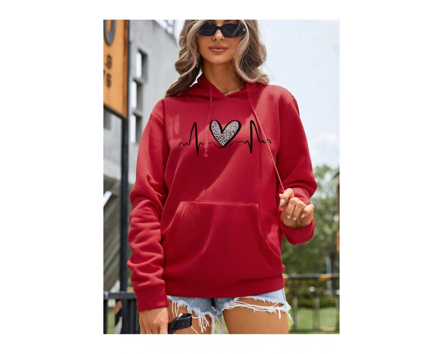 . Essnce Heart Print Kangaroo Pocket Drawstring Lined Hoodie Kırmızı