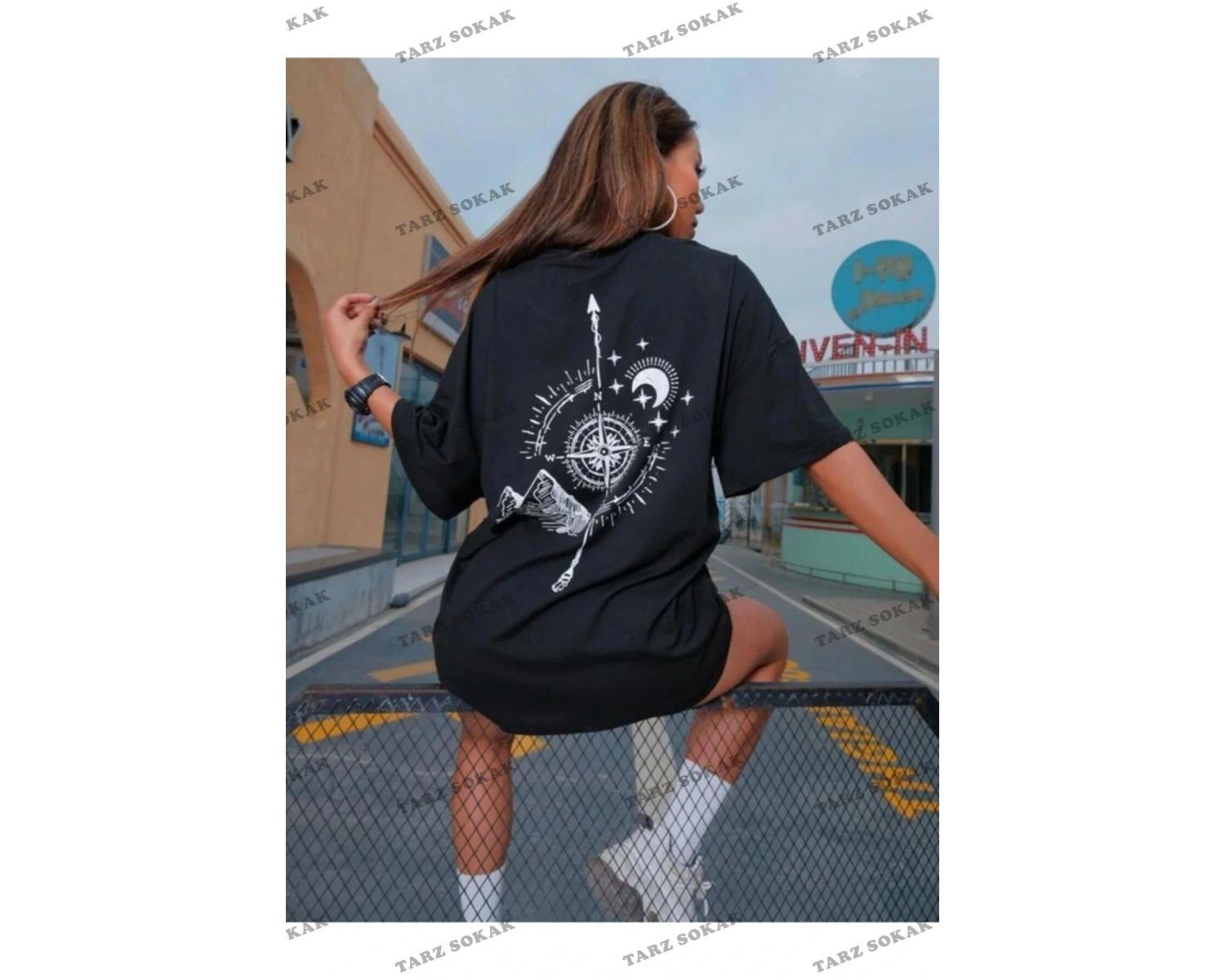 ALİKA Unisex Oversize Beyaz Pusula