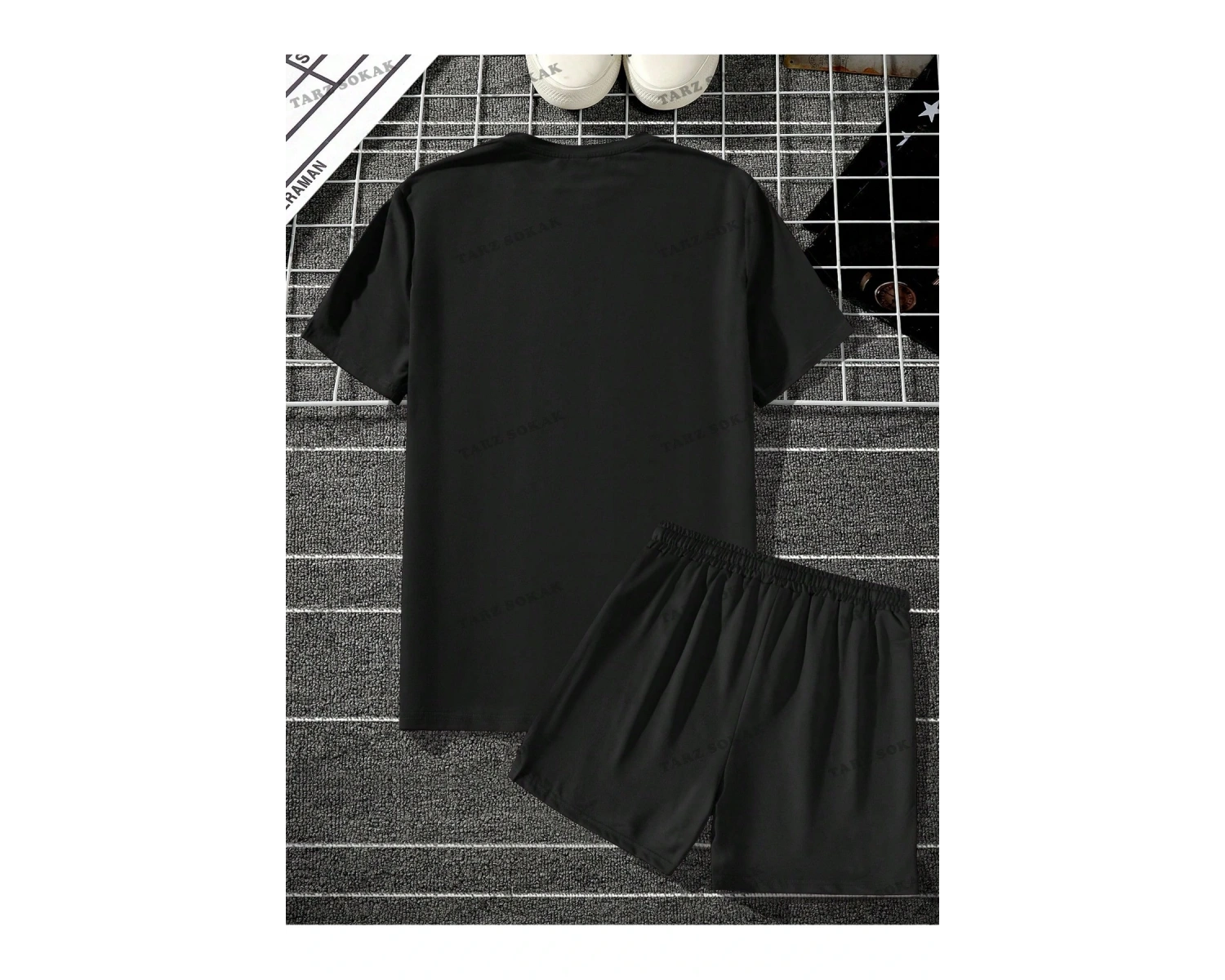 ALT/ÜST T-SHİRT VE ŞORT TAKIMI  KOD ALT156