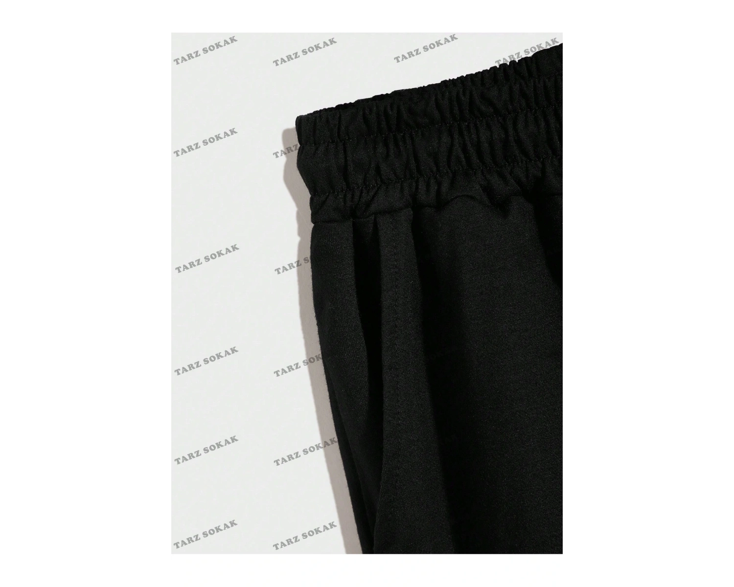 ALT/ÜST T-SHİRT VE ŞORT TAKIMI  KOD ALT174