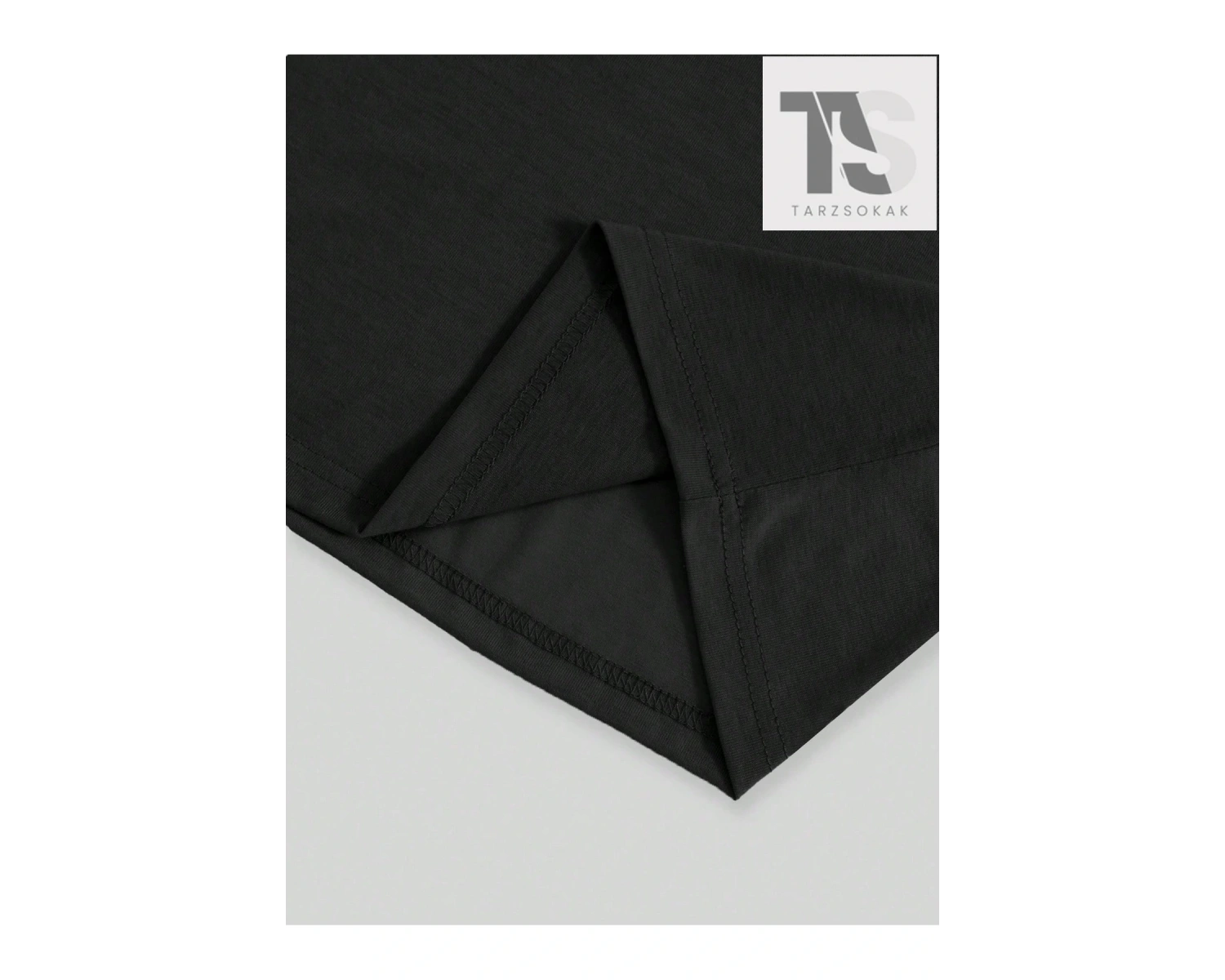 Anime Erkek Figürlü Grafik Tişört