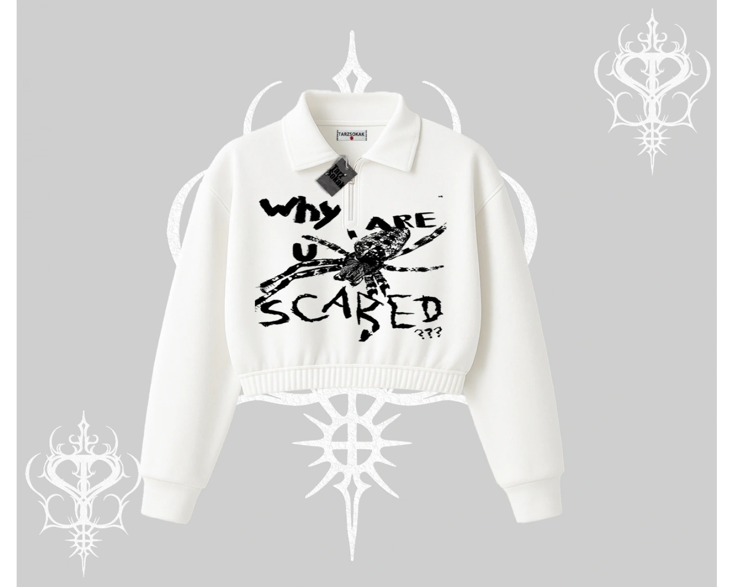 Beyaz Crop Yarım Fermuarlı Sweatshirt Why are u Scared