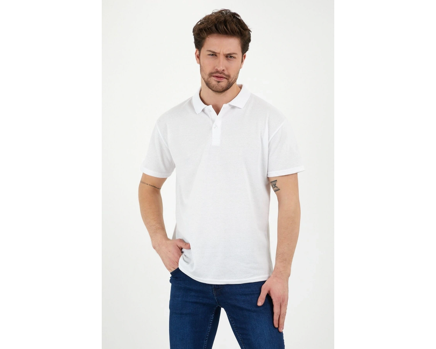 Beyaz Dar/slim Fitt Polo Yaka Tshirt.