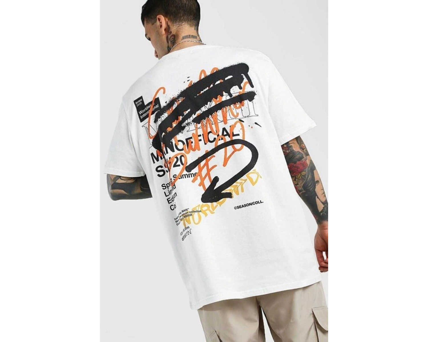 Beyaz Erkek Grafiti Baskılı Oversize T-shirt