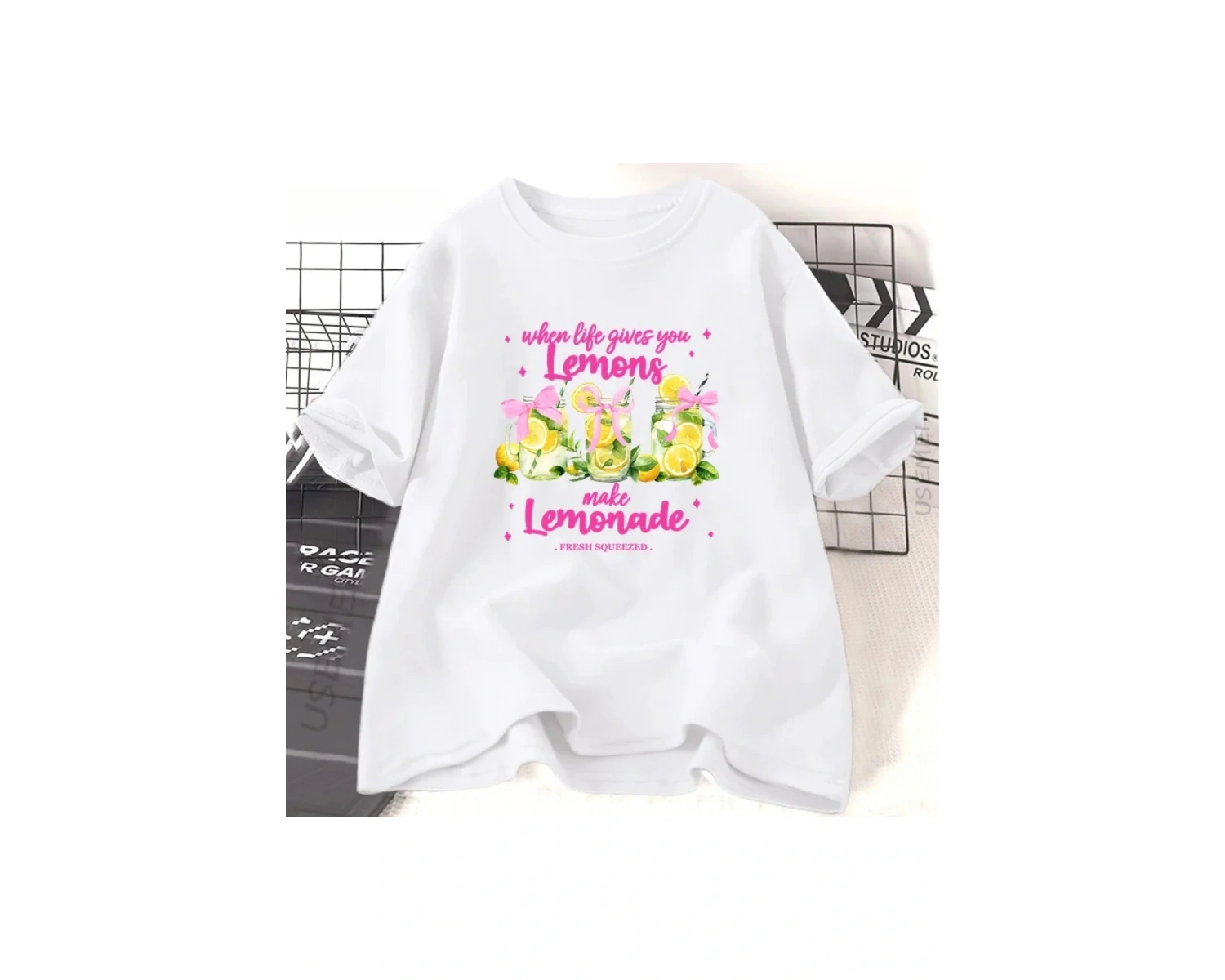 Beyaz Hayat Size Limon Verdiğinde Baskılı Komik Limonata Yap Vintage Yuvar