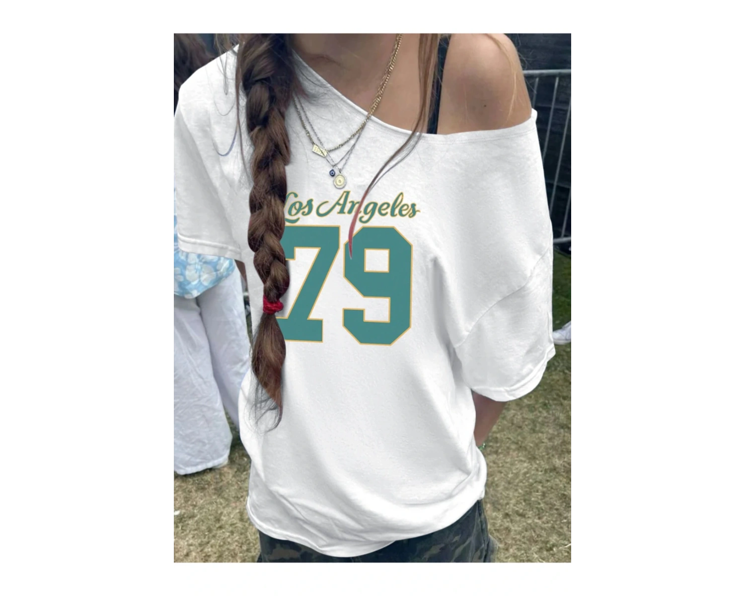 Beyaz Kadın Düşük Omuz Kayık Yaka 79 Baskılı