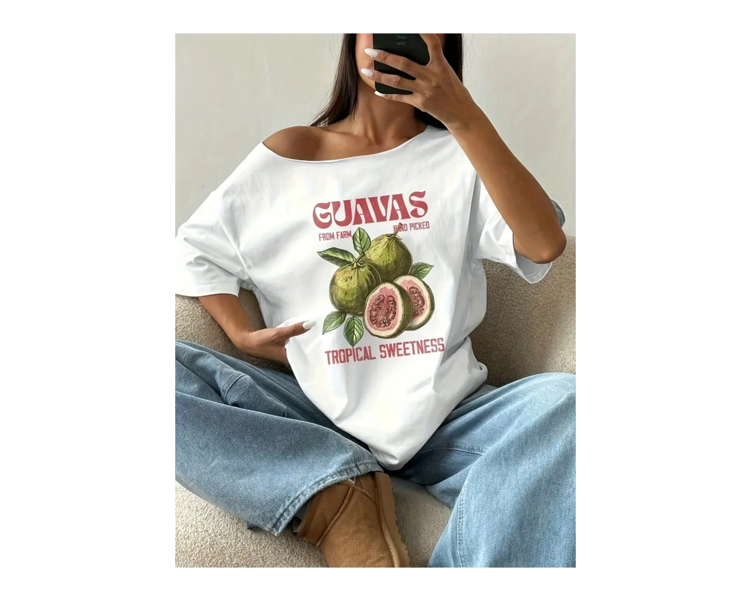 Beyaz Kadın Düşük Omuz Kayık Yaka Baskılı