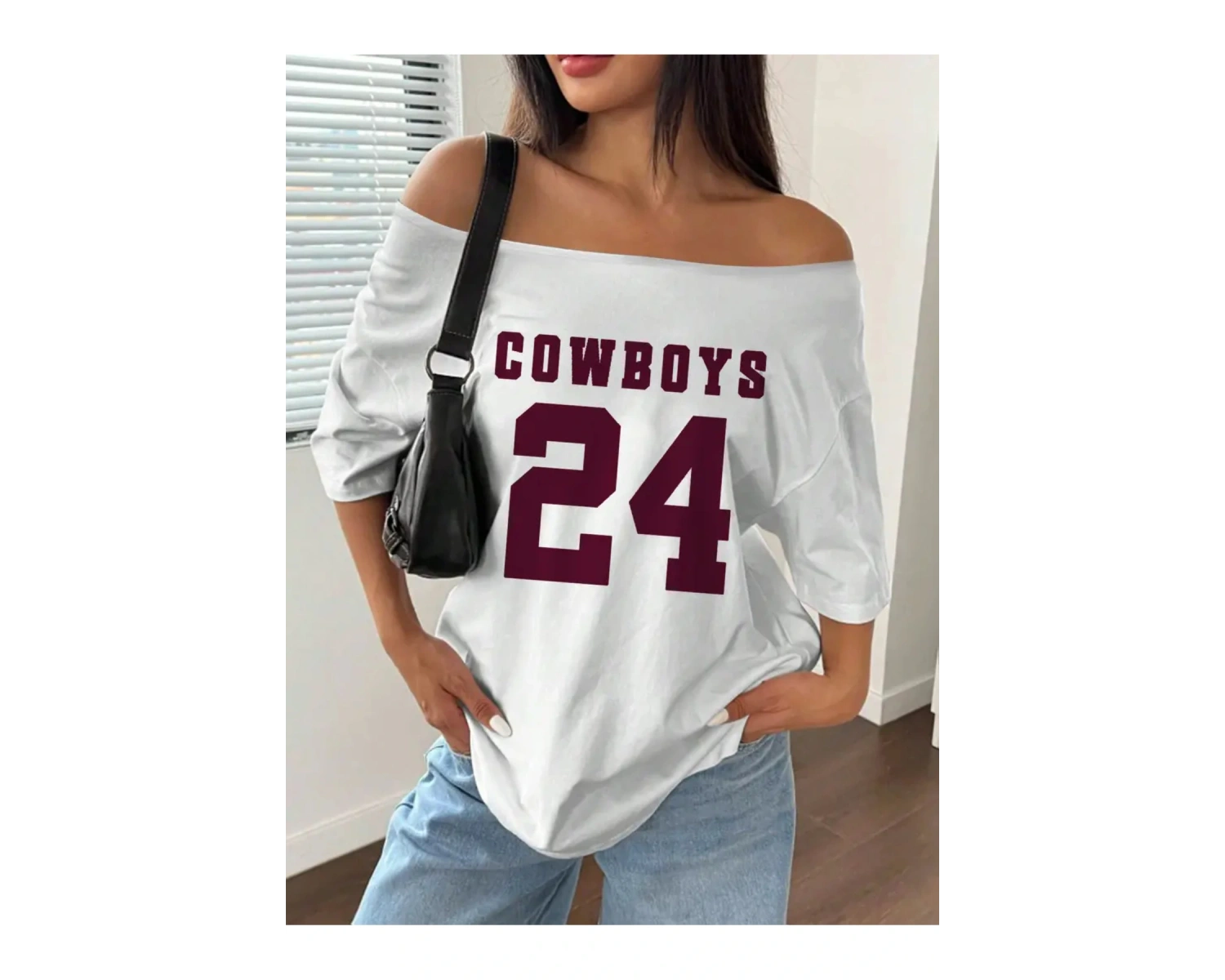 Beyaz Kadın Düşük Omuz Kayık Yaka Baskılı