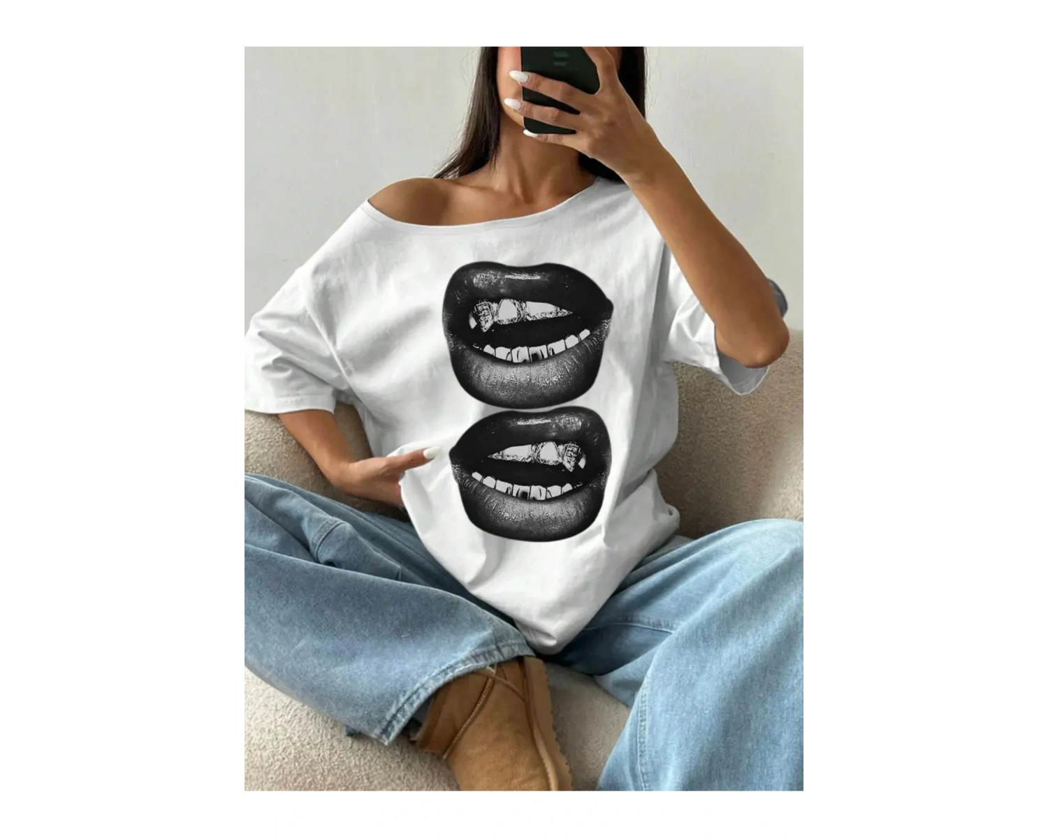 Beyaz Kadın Düşük Omuz Kayık Yaka Baskılı