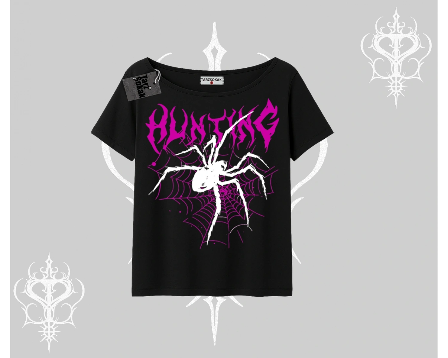 Beyaz Kayık yaka Tişört Autumn Spider