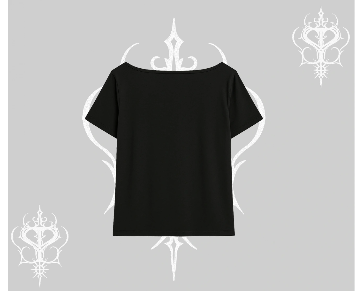 Beyaz Kayık yaka Tişört Vampir Dış