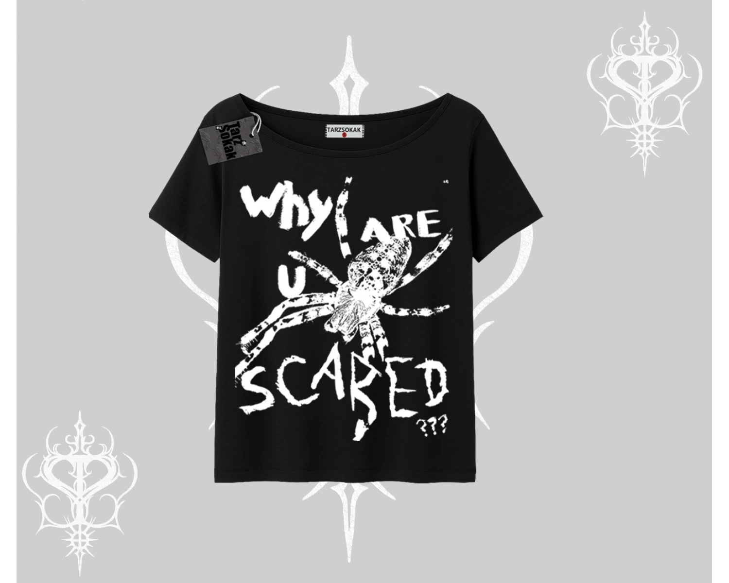 Beyaz Kayık yaka Tişört Why are u Scared