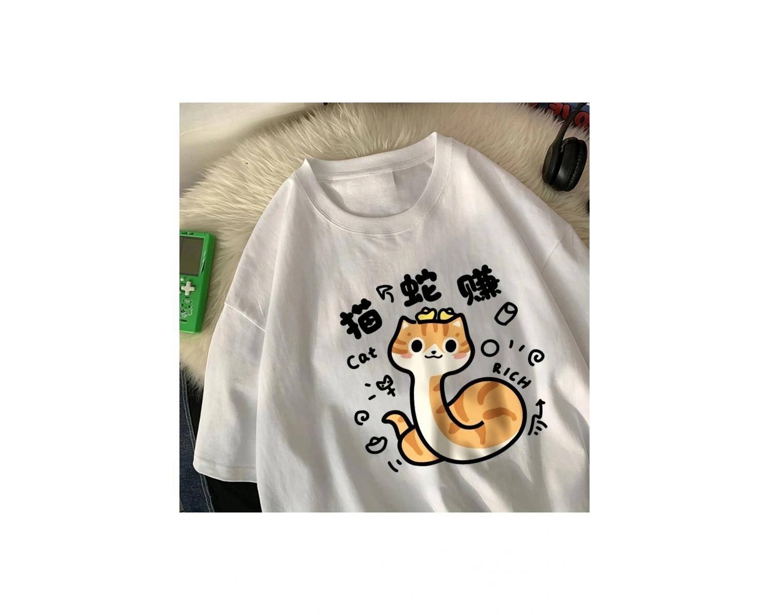 Beyaz Kedi ve Yılan an Karikatür Baskı Yumuşak O-Boyun Yaz Giys