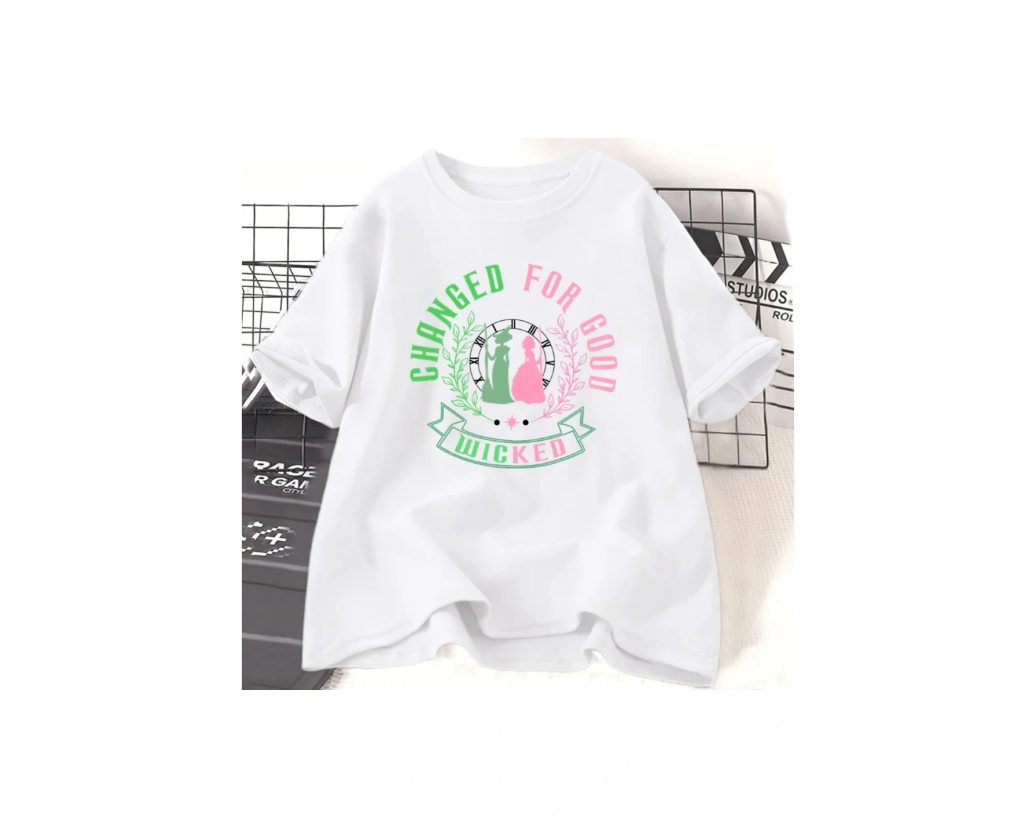 Beyaz Kötü İyi Defy Yerçekimi Kötü Müzikal Sihirbazı Grafik Tees