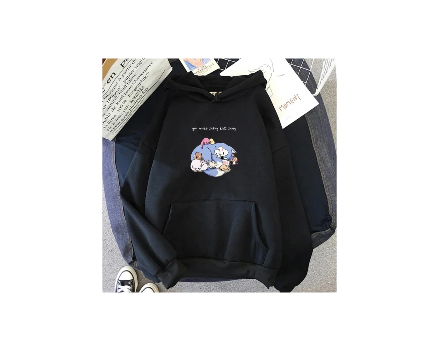 Beyaz Kpop Kaçak Çocuklar Grafik Baskı Sevimli